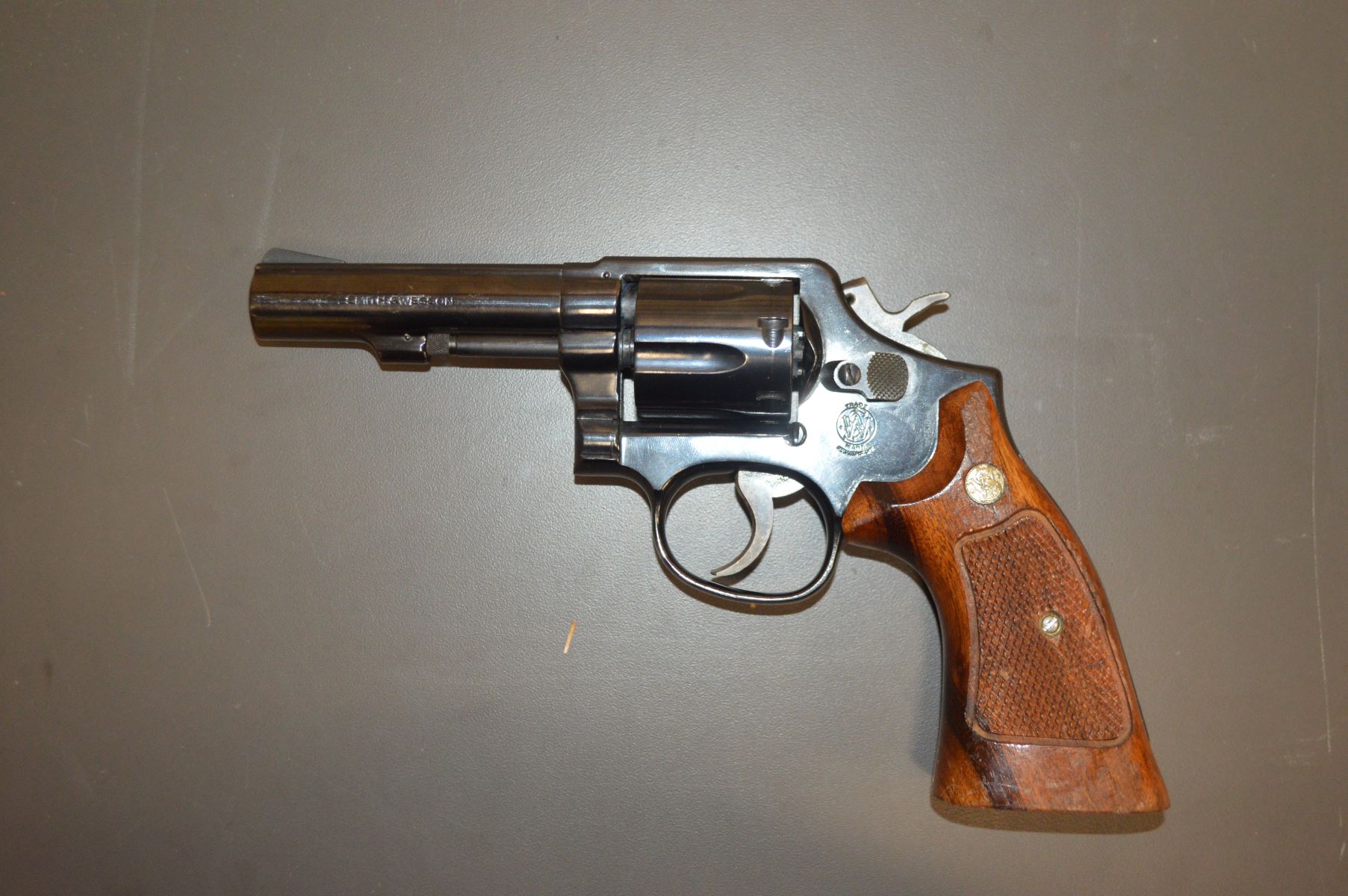 USED S&W 10-8 38 Spl. S/N 6D76488 NO BOX