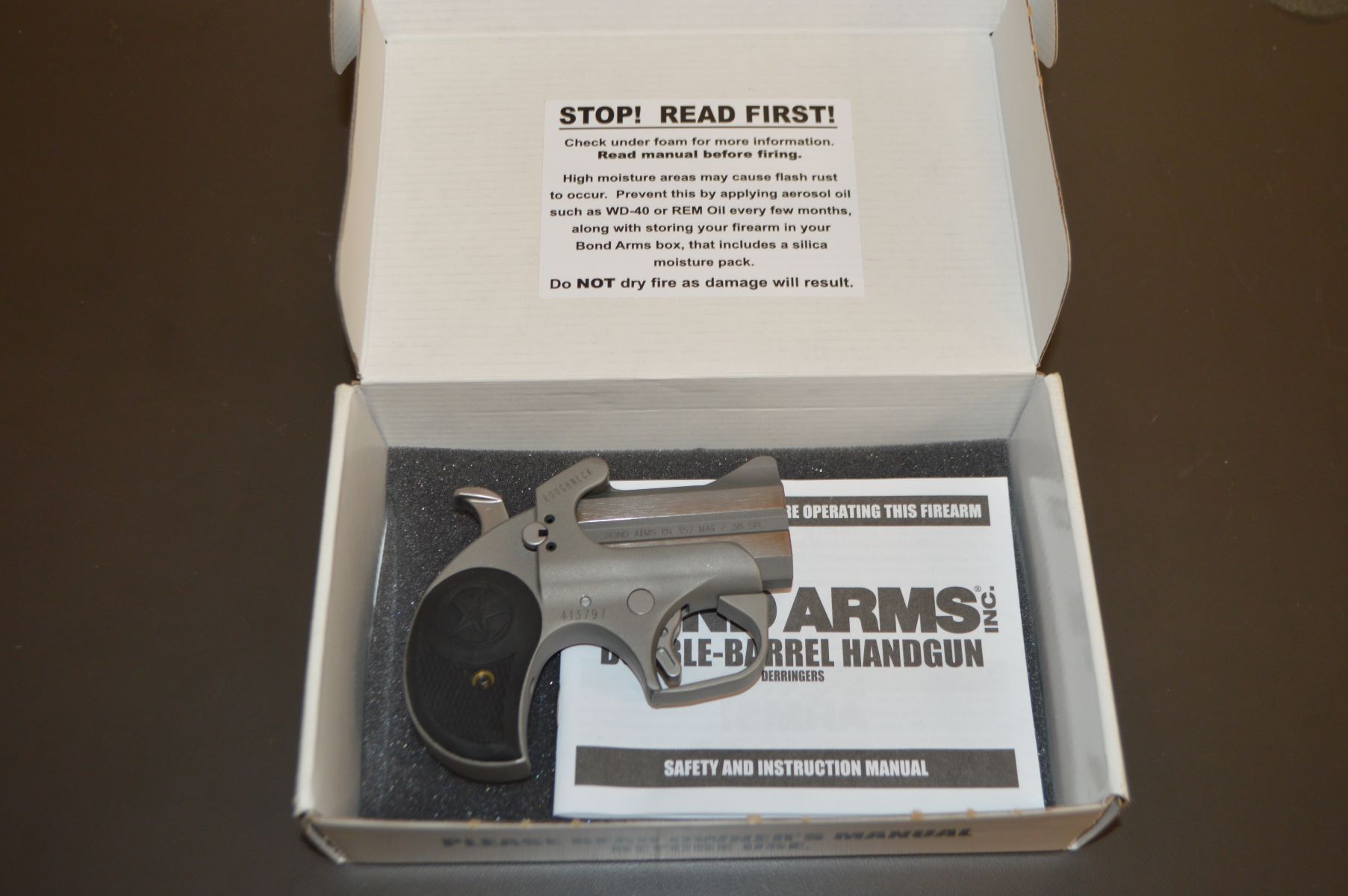 USED Bond Arms Roughneck 357/38 S/N 413797 W/BOX