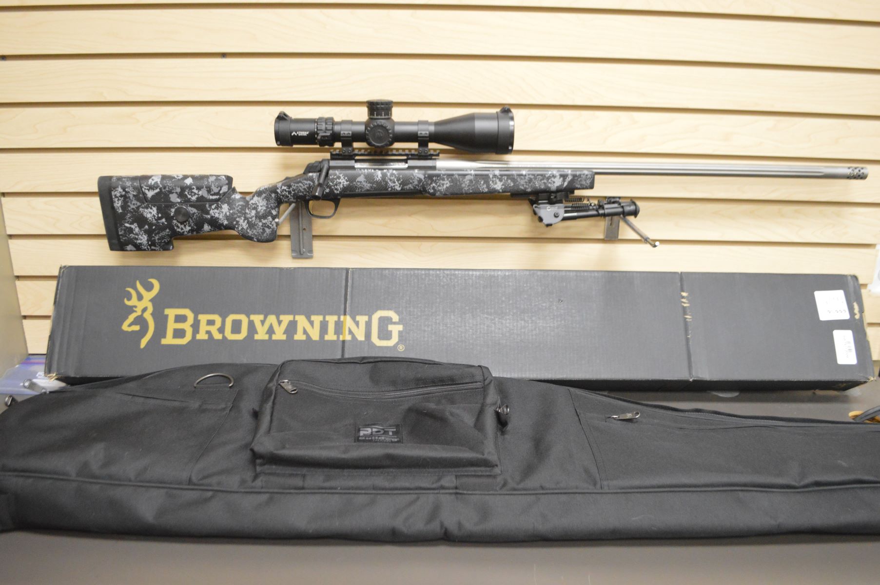 USED Browning X-Bolt 7MM S/N 19394ZR354 BOX, AMMO & SOFT CASE