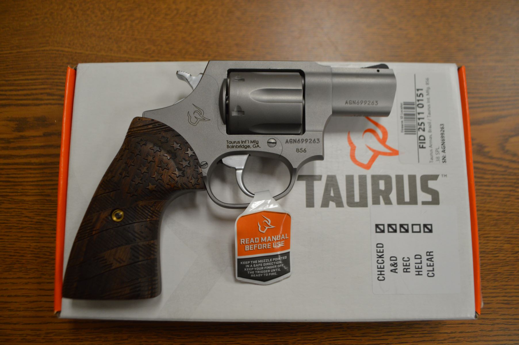 USED (UNFIRED) Taurus 856 .38 Spl. S/N AGN699263 W/BOX
