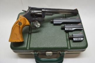 USED Dan Wesson 357 Mag S/N 195418 w/box & 4 barrels