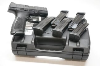 USED Beretta APX 9MM S/N A118165X 5-Mags & BOX