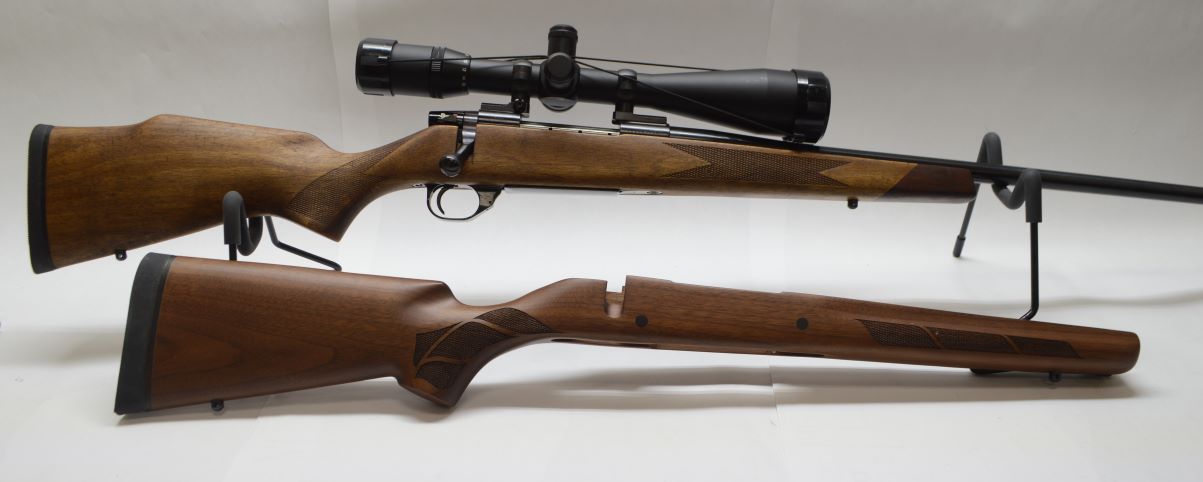USED Weatherby Vanguard .270 S/N VS403169 2-Stocks NO BOX